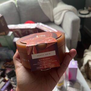 Fenty Skin Butta Drop Whipped Oil Body Cream - Salted Caramel (200ml)